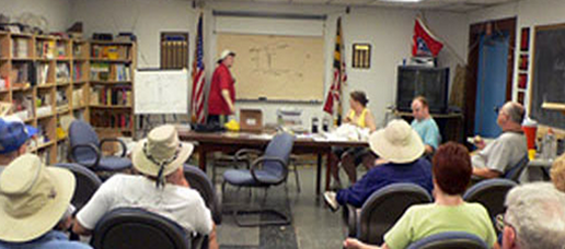AA3RR giving a presentation at the clubhouse.